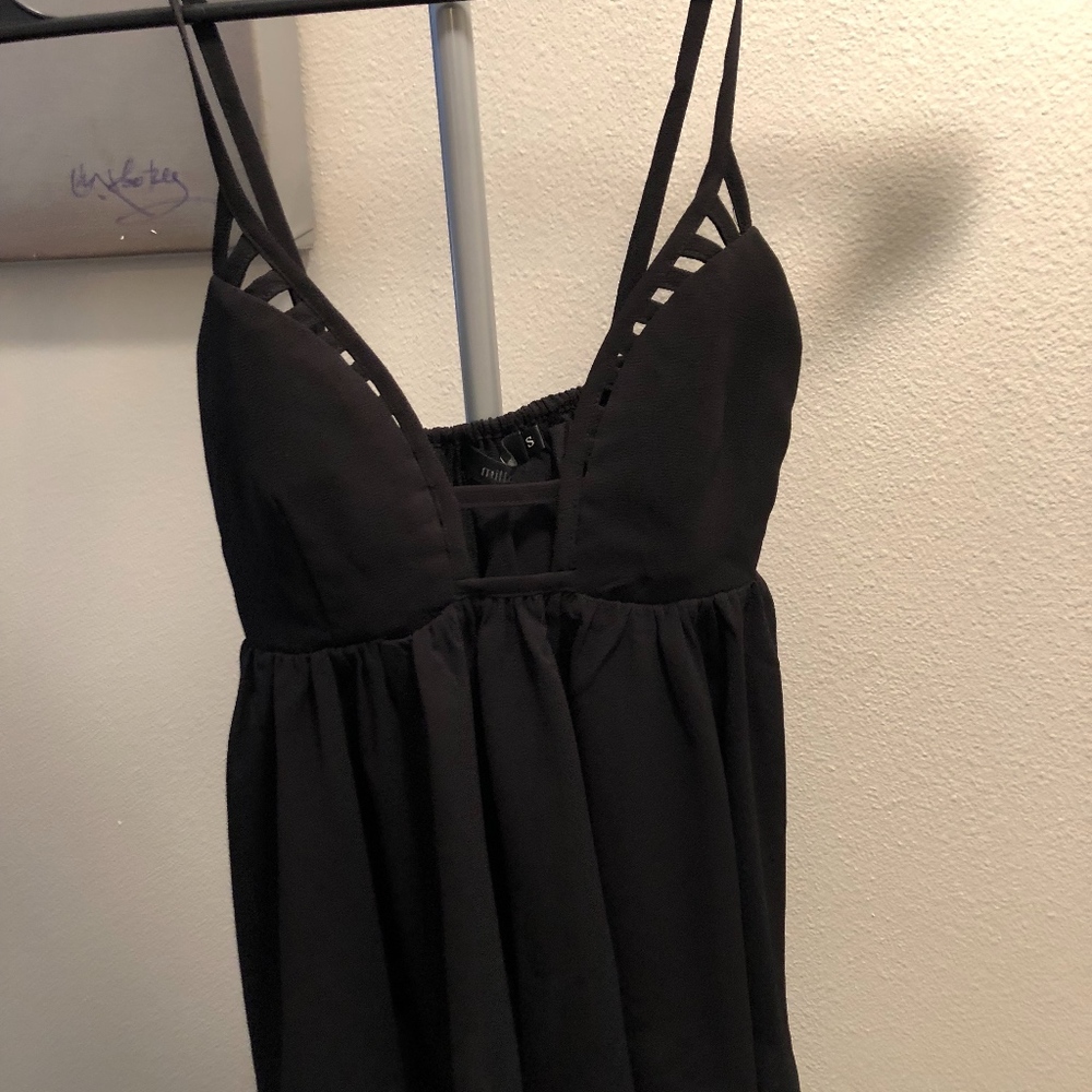 Black going out crop top